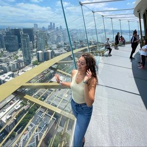 Meet your Posher, Samanta